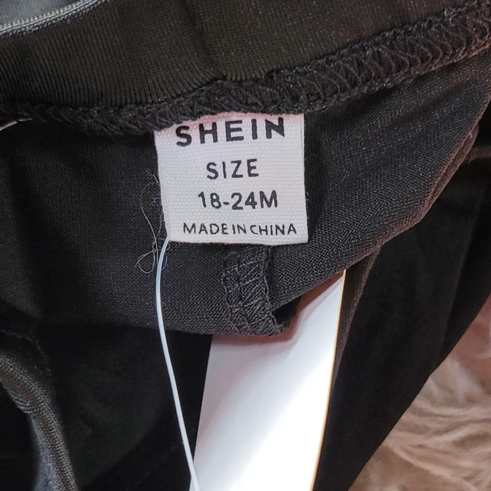 SHEIN Black Toddler Pants